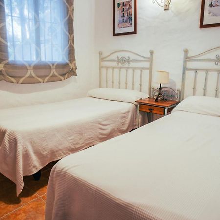 Villa Esterlicia By Fontanilla Del Mar Holidays Rentals Conil De La Frontera Zewnętrze zdjęcie